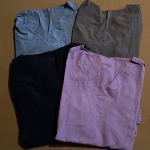 Bundle 4 Landau Scrub Top